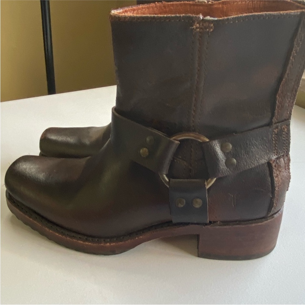 FRYE HARNESS BOOTS 7.5 - Picture 7 of 7